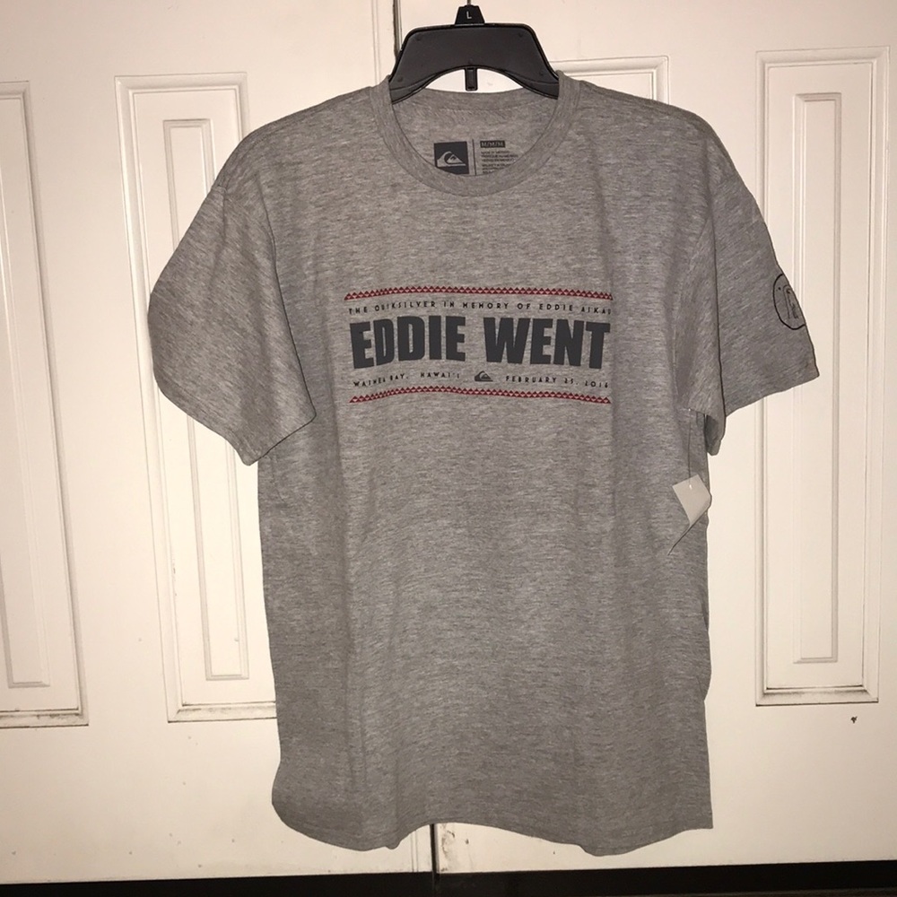Quicksilver Tshirt size Medium